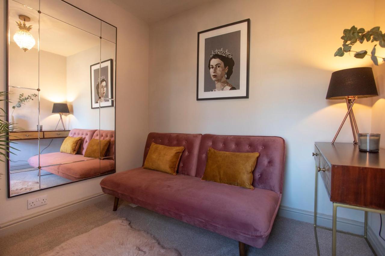 Stunning Warwick Victorian Townhouse - Beautifully Renovated, Free Parking - 5 Min Walk To Warwick Castle & Historic Town Centre - Perfect Uk Break And Base For Exploring Cotswolds Vila Exterior foto