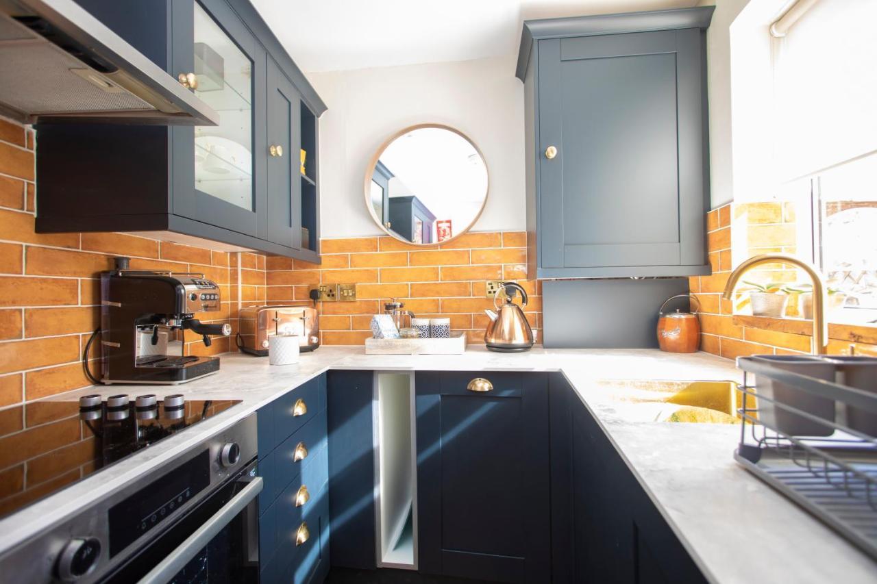 Stunning Warwick Victorian Townhouse - Beautifully Renovated, Free Parking - 5 Min Walk To Warwick Castle & Historic Town Centre - Perfect Uk Break And Base For Exploring Cotswolds Vila Exterior foto